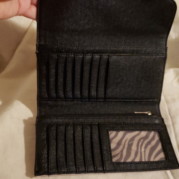 Wallet - Picture 4 of 8